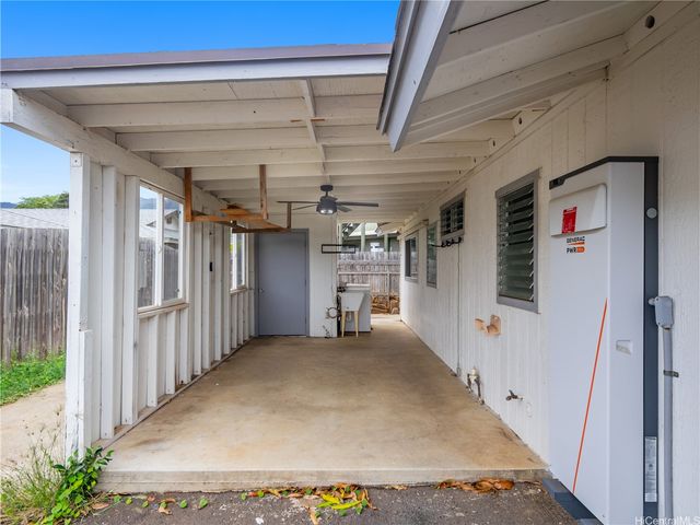 84-537 Manuku Street, Waianae, HI 96792