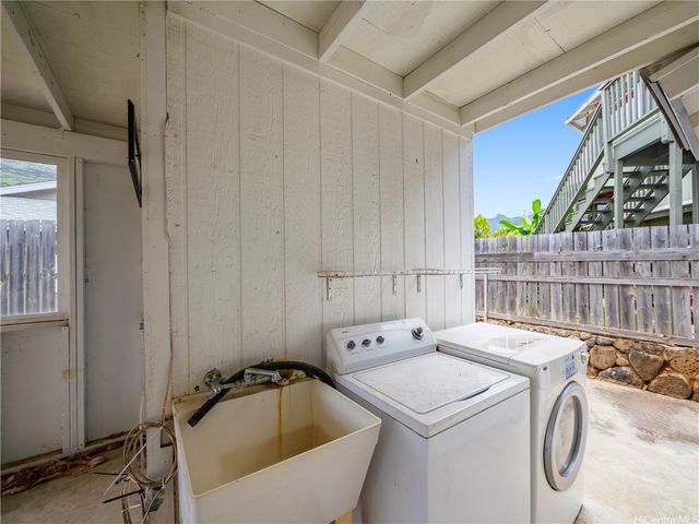 84-537 Manuku Street, Waianae, HI 96792