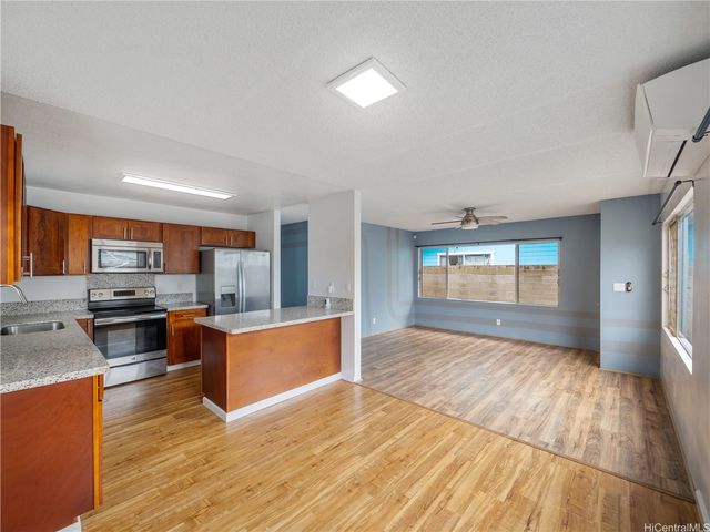 84-537 Manuku Street, Waianae, HI 96792