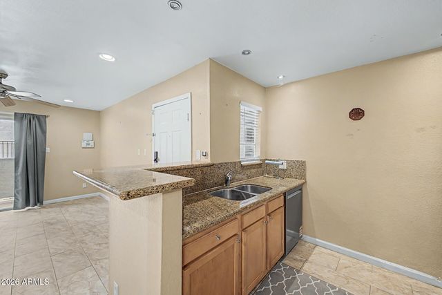 4410 N LONGVIEW Avenue 115, Phoenix, AZ 85014