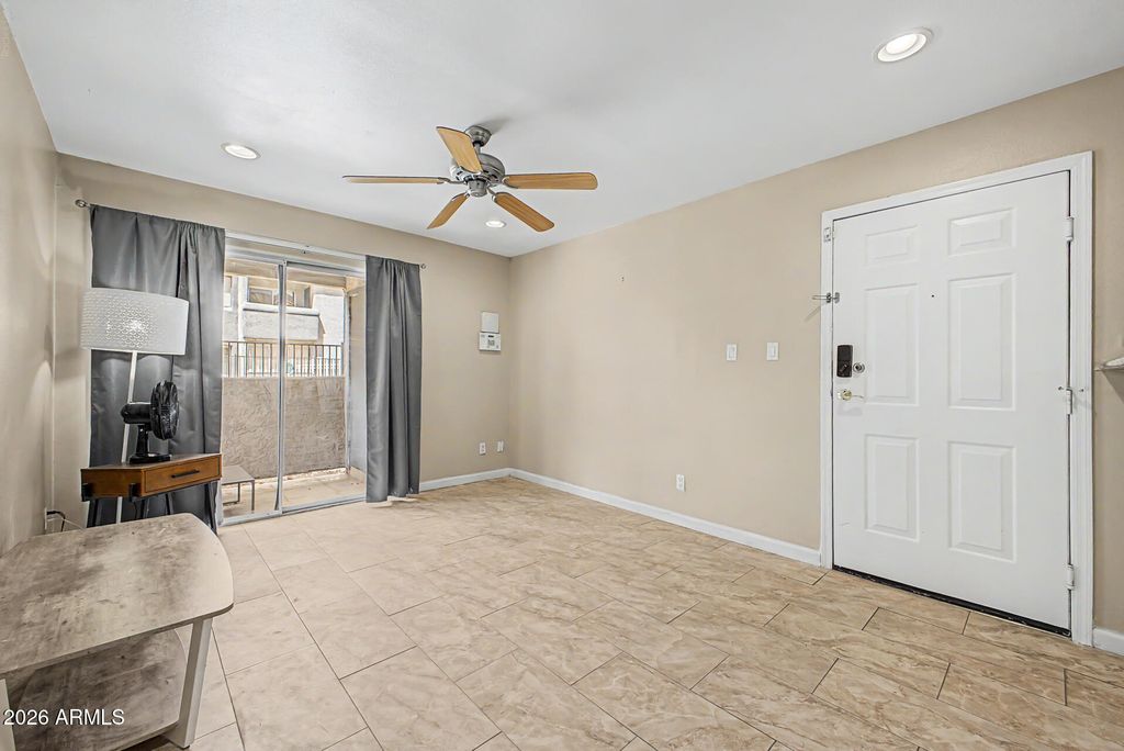 4410 N LONGVIEW Avenue 115, Phoenix, AZ 85014 — photo 2