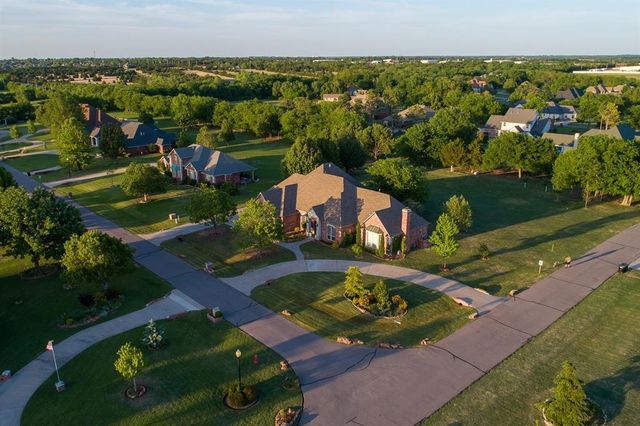 200 Alyssa Lane, Moore, OK 73160