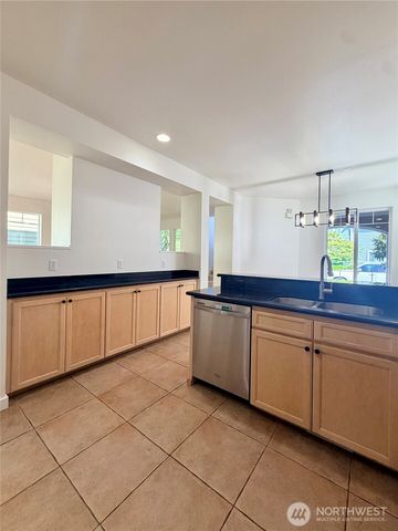 4611 NE 5th Place, Renton, WA 98059