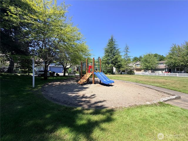4611 NE 5th Place, Renton, WA 98059
