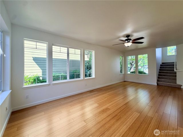 4611 NE 5th Place, Renton, WA 98059
