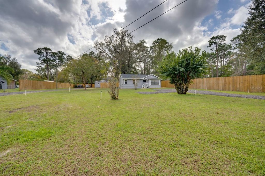 224 E KELLY PARK ROAD, Apopka, FL 32712