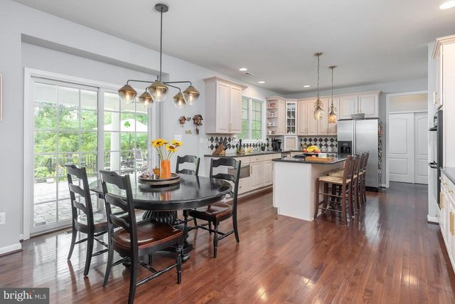 109 HILLTOP CT, Mullica Hill, NJ 08062