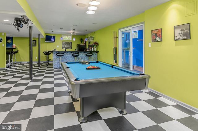 109 HILLTOP CT, Mullica Hill, NJ 08062
