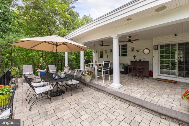 109 HILLTOP CT, Mullica Hill, NJ 08062