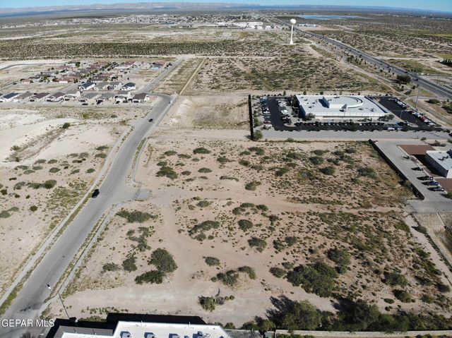 14520 Bill Newkirk Way, Horizon City, TX 79928