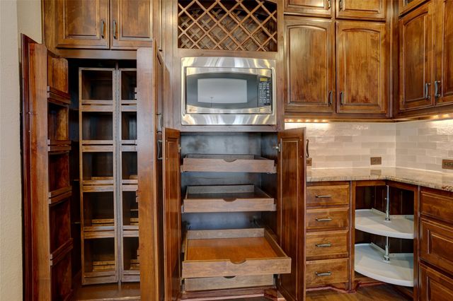 9710 Prestmont Place, Frisco, TX 75035