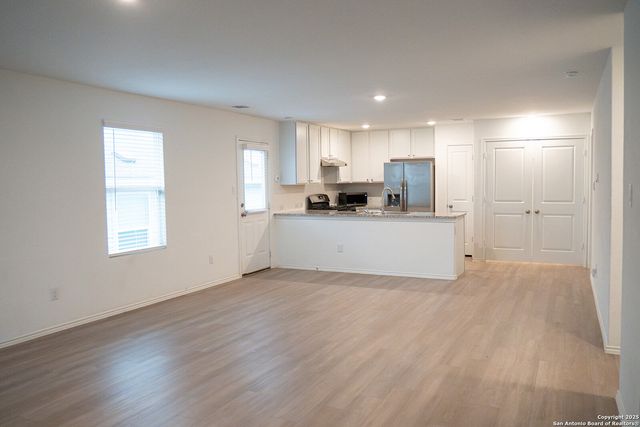 13420 Homestead Way, San Antonio, TX 78252