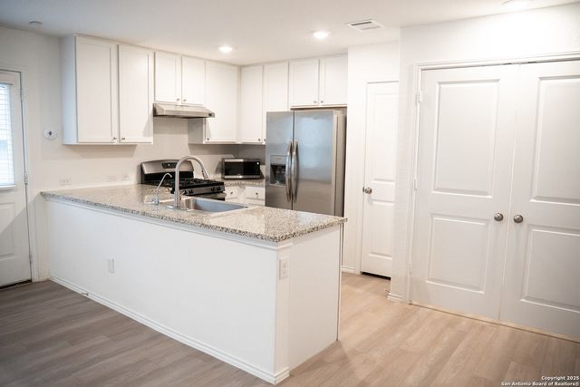 13420 Homestead Way, San Antonio, TX 78252