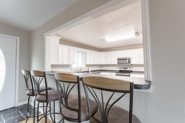 580 Parkview Drive, Blue Eye, MO 65611