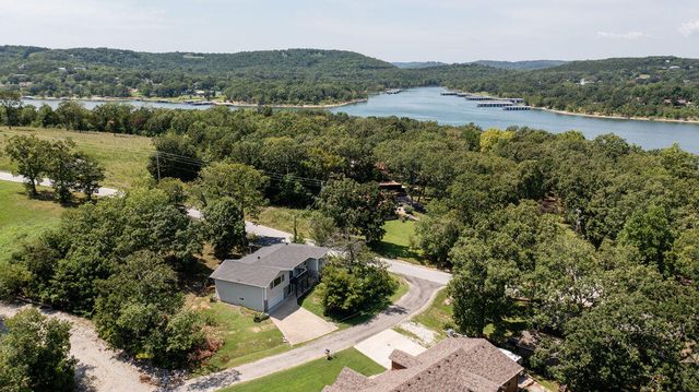 580 Parkview Drive, Blue Eye, MO 65611