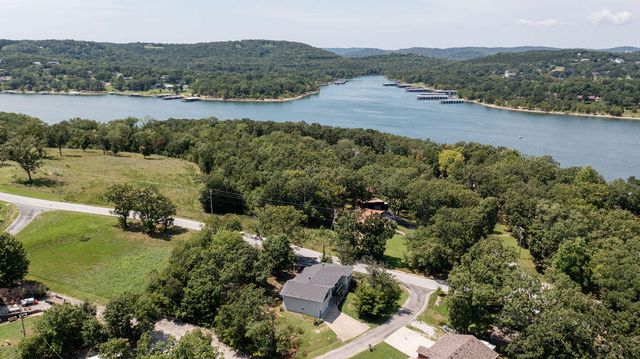 580 Parkview Drive, Blue Eye, MO 65611