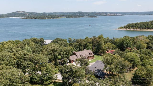 580 Parkview Drive, Blue Eye, MO 65611