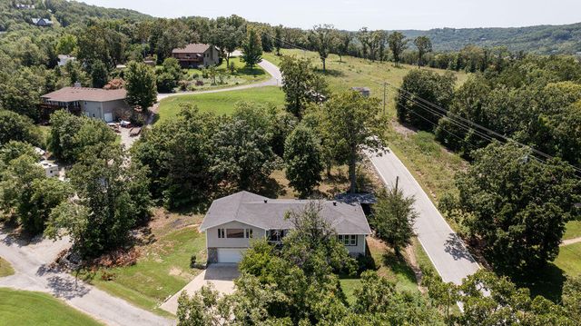 580 Parkview Drive, Blue Eye, MO 65611