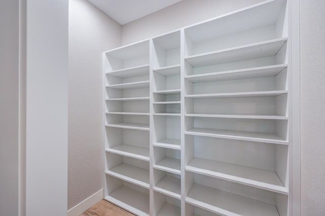 3112 Long Ct, Winfield, KS 67156