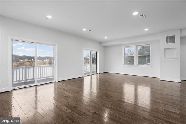 11030 BIRD RIVER GROVE RD, White Marsh, MD 21162