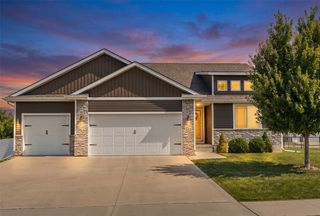 502 Hickory Drive, Norwalk, IA 50211