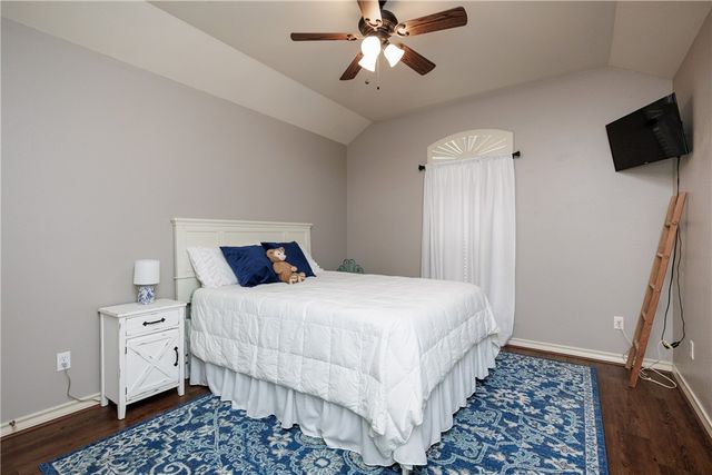 4146 Cross River Dr, Corpus Christi, TX 78410