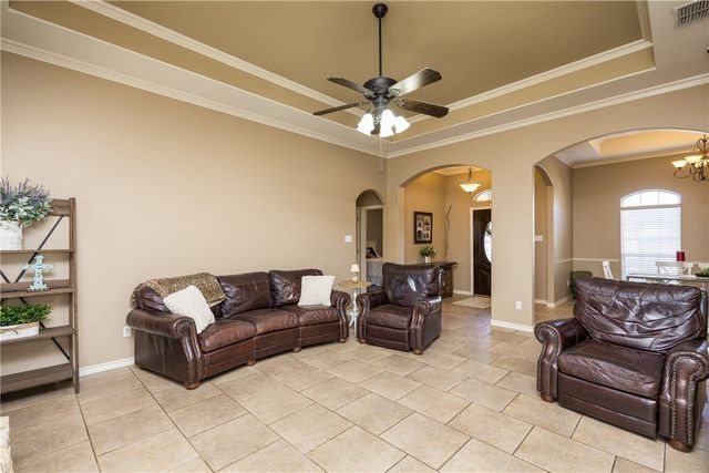 4146 Cross River Dr, Corpus Christi, TX 78410