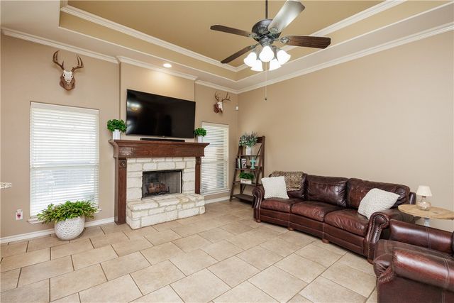 4146 Cross River Dr, Corpus Christi, TX 78410