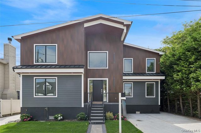 141 Flamingo Street, Atlantic Beach, NY 11509