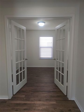 160 Rummel DR, Kyle, TX 78640