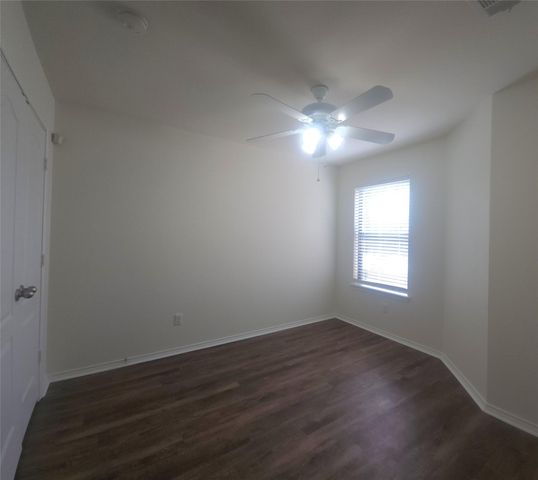 160 Rummel DR, Kyle, TX 78640