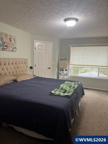 2925 Breckenridge St NW, Salem, OR 97304