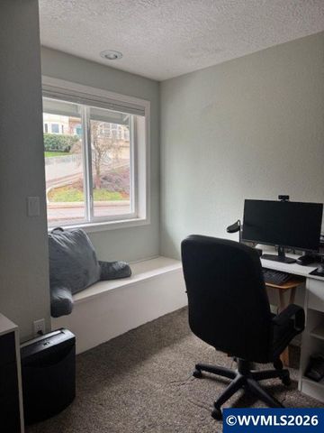 2925 Breckenridge St NW, Salem, OR 97304