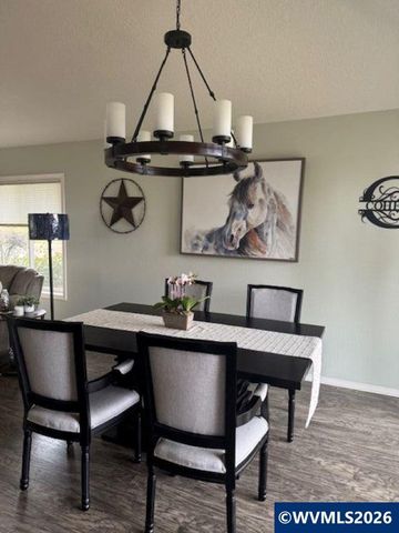 2925 Breckenridge St NW, Salem, OR 97304