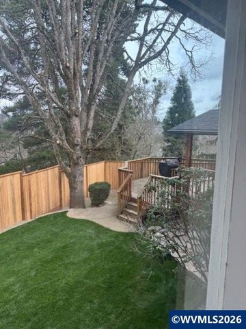 2925 Breckenridge St NW, Salem, OR 97304