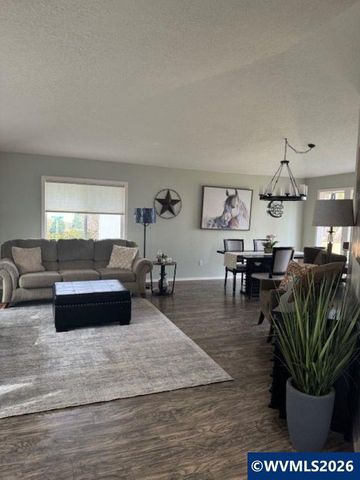 2925 Breckenridge St NW, Salem, OR 97304