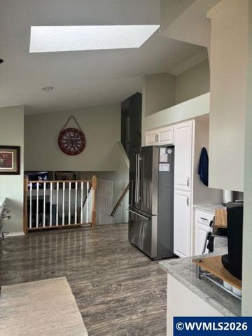 2925 Breckenridge St NW, Salem, OR 97304