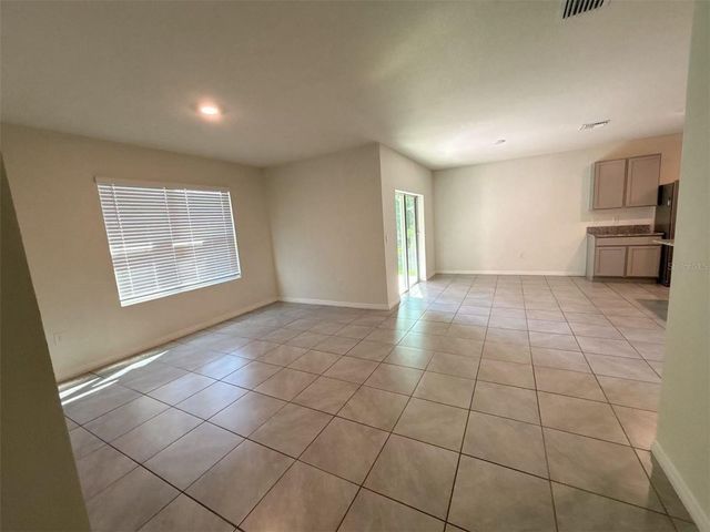 500 HICKORY COURSE LOOP, Ocala, FL 34472