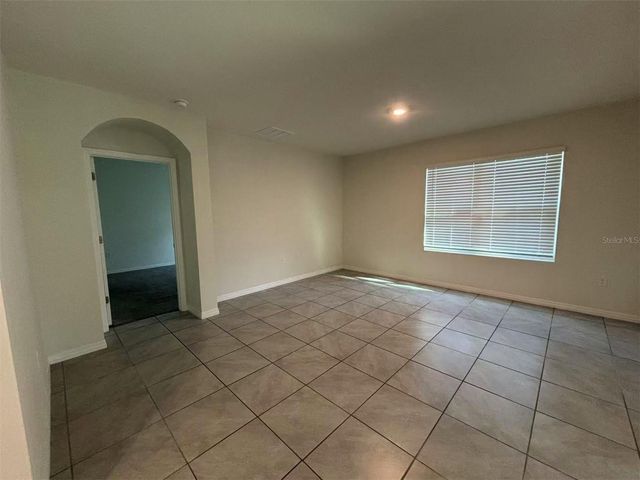 500 HICKORY COURSE LOOP, Ocala, FL 34472