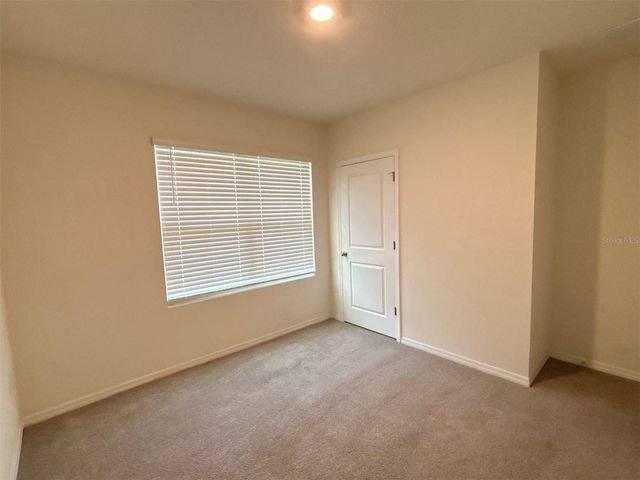 500 HICKORY COURSE LOOP, Ocala, FL 34472