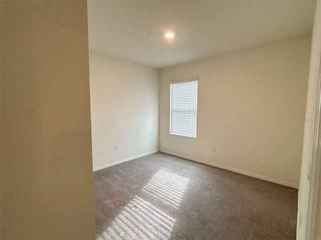 500 HICKORY COURSE LOOP, Ocala, FL 34472