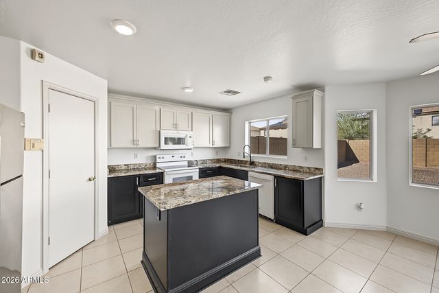 12426 W SURREY Avenue, El Mirage, AZ 85335