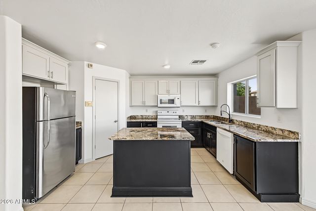 12426 W SURREY Avenue, El Mirage, AZ 85335
