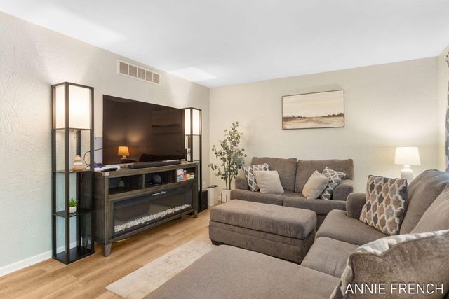 366 Elm Street, Holland, MI 49424