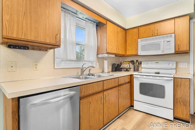 366 Elm Street, Holland, MI 49424