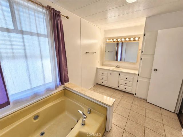 6741 Lincoln 146, Buena Park, CA 90620