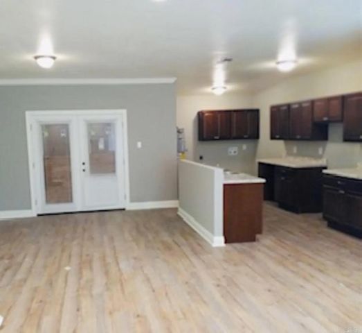 3817 W 10Th St Street, Little Rock, AR 72204