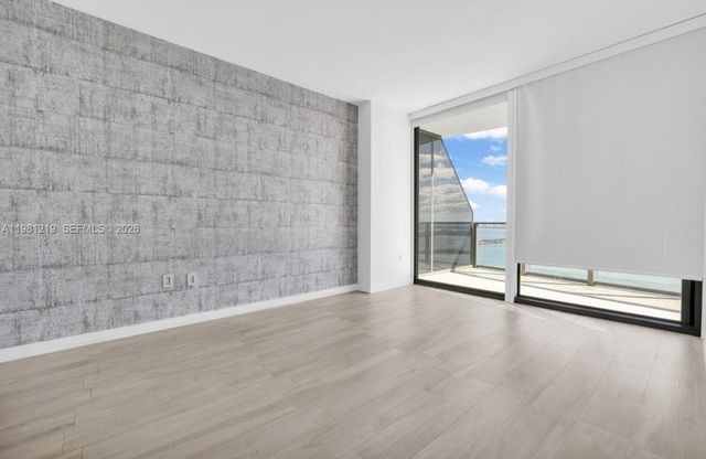 460 NE 28th St 3907, Miami, FL 33137