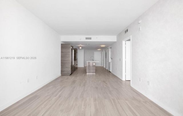 460 NE 28th St 3907, Miami, FL 33137