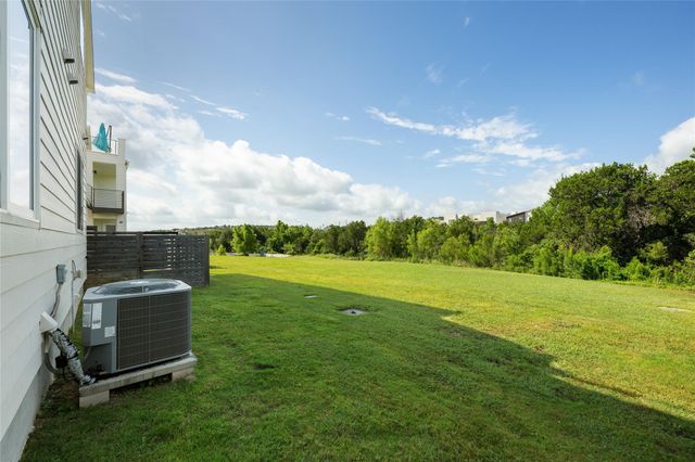7913 Floracita LN, Austin, TX 78735
